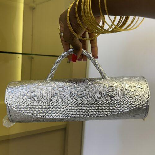 Cylinder leather bag in silver - The braids Brand